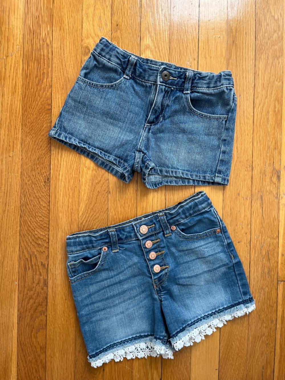 Set of 2 Size 6 / 7 Girls Denim Jean Shorts Adjustable Waist Summer Shorts - Picture 9 of 9